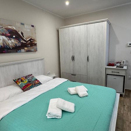 Story Lux Appartement Belgrado Buitenkant foto