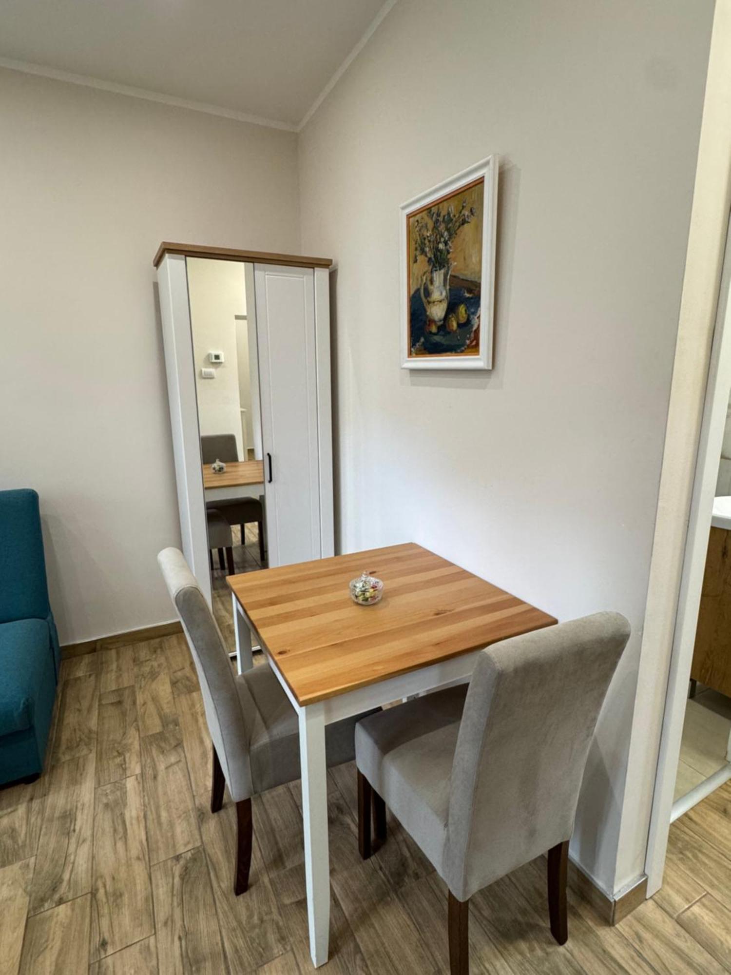 Story Lux Appartement Belgrado Buitenkant foto