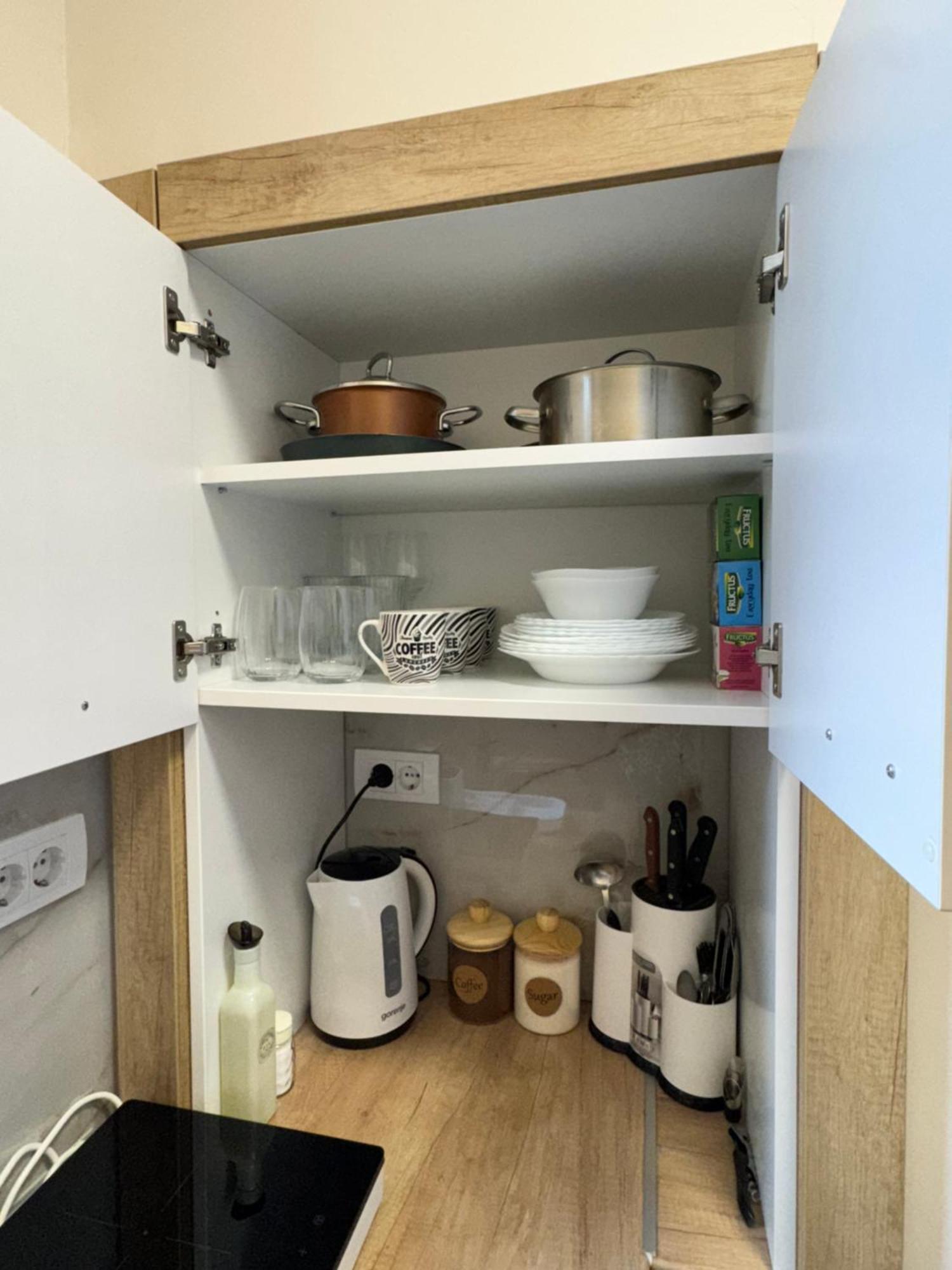 Story Lux Appartement Belgrado Buitenkant foto
