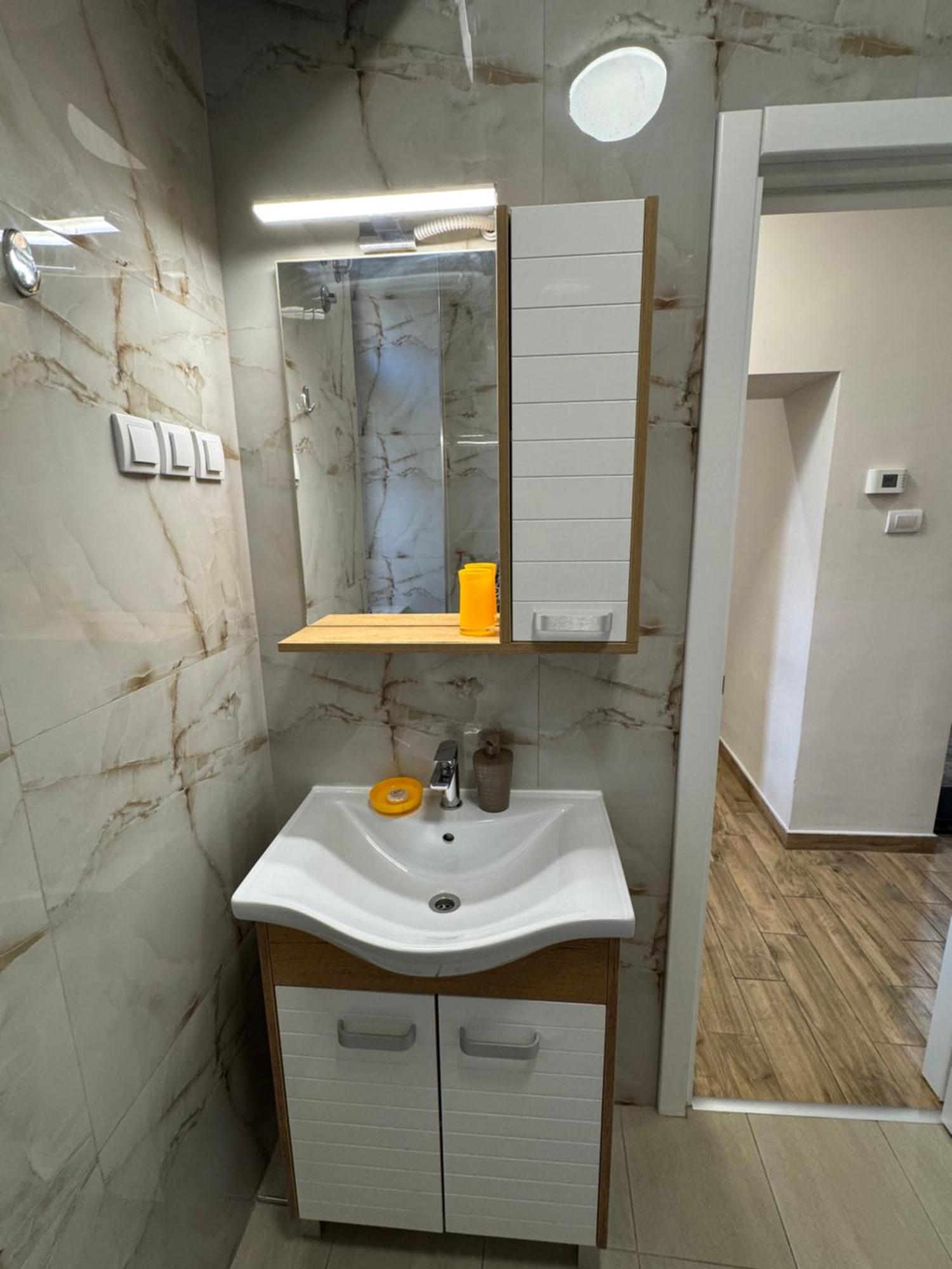 Story Lux Appartement Belgrado Buitenkant foto